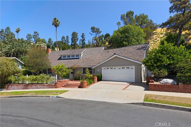 7971 Sangamon Avenue, Sun Valley, CA 91352