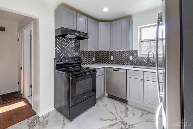 6330 Elbrook Avenue, Golf Manor, OH 45237