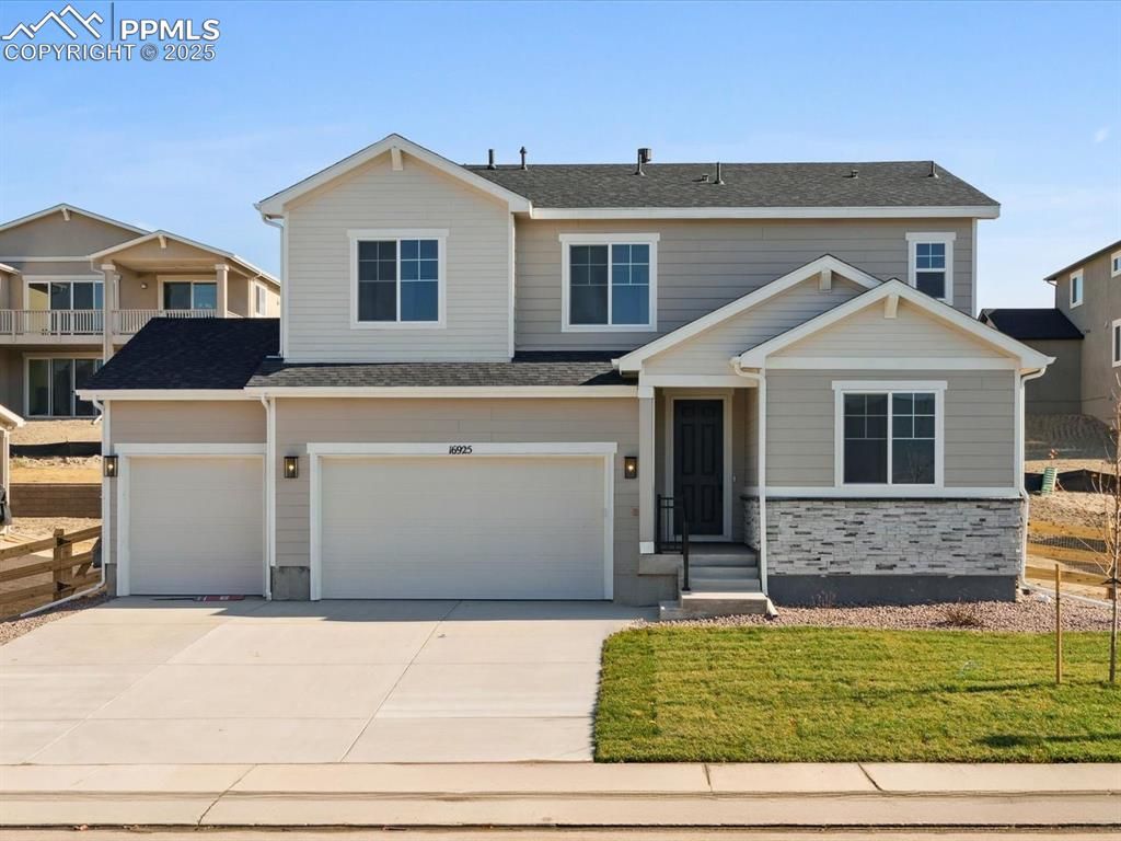 16925 Starfall Drive, Monument, CO 80132