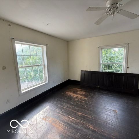 1119 S 17th Street, Terre Haute, IN 47802