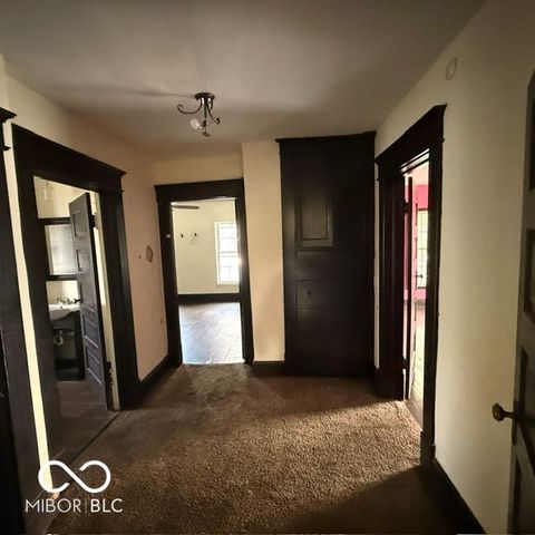 1119 S 17th Street, Terre Haute, IN 47802
