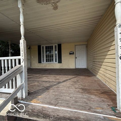 1119 S 17th Street, Terre Haute, IN 47802