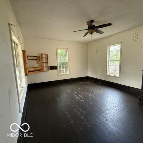 1119 S 17th Street, Terre Haute, IN 47802