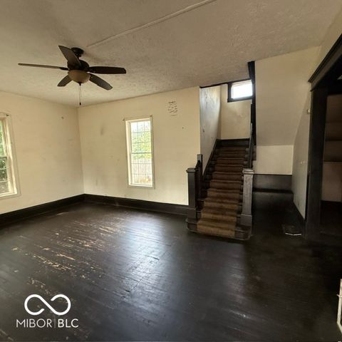 1119 S 17th Street, Terre Haute, IN 47802