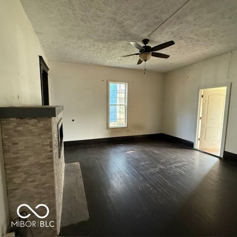 1119 S 17th Street, Terre Haute, IN 47802