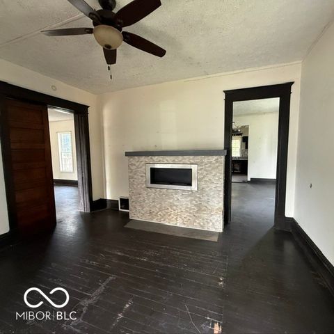 1119 S 17th Street, Terre Haute, IN 47802