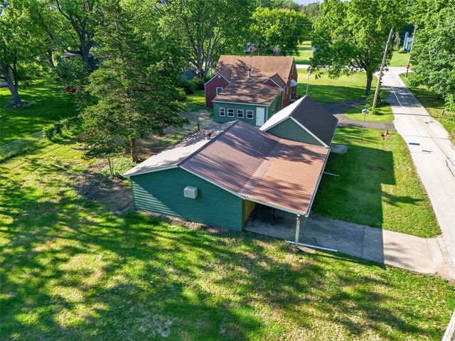 1020 NE 60th Avenue, Des Moines, IA 50313