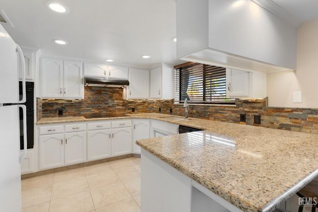 11606 Judy Avenue, Bakersfield, CA 93312