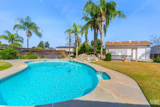 11606 Judy Avenue, Bakersfield, CA 93312