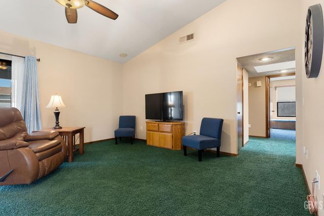 11606 Judy Avenue, Bakersfield, CA 93312