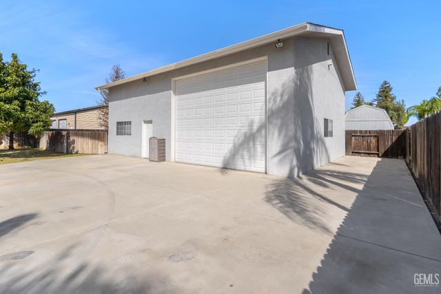 11606 Judy Avenue, Bakersfield, CA 93312