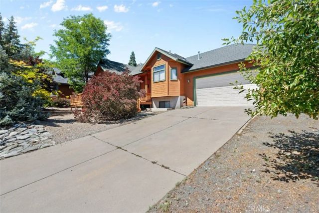 5394 Pacific Crest, Wrightwood, CA 92397