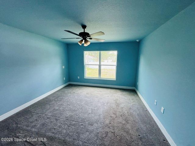 419 Gantry Street SW, Palm Bay, FL 32908