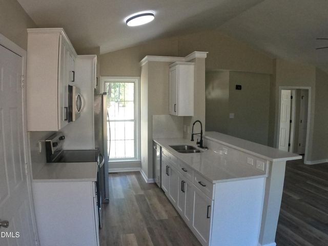 5412 Fieldcross Court, Raleigh, NC 27610