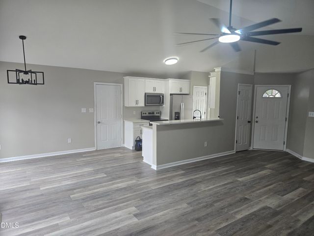 5412 Fieldcross Court, Raleigh, NC 27610