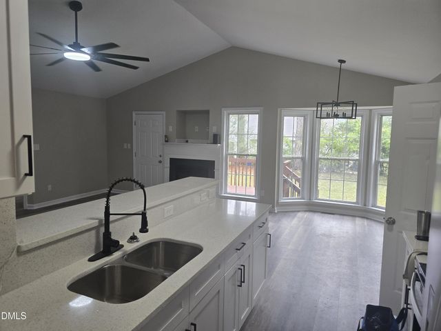 5412 Fieldcross Court, Raleigh, NC 27610