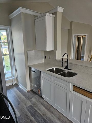5412 Fieldcross Court, Raleigh, NC 27610