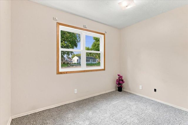 3005 MARGARET Avenue, Council Bluffs, IA 51501