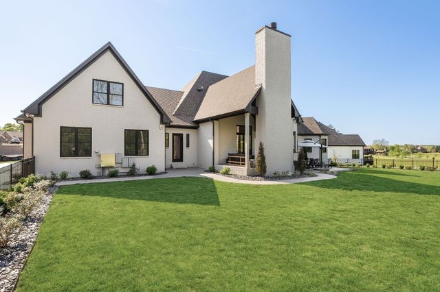 18 Heron Way, Mount Juliet, TN 37122