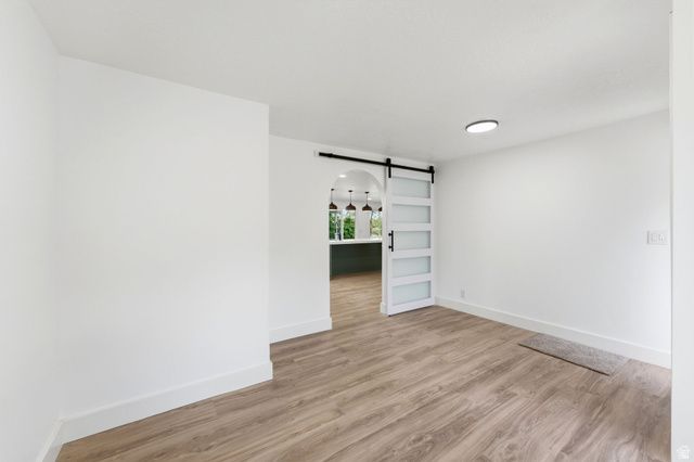 871 N BONITA WAY, Centerville, UT 84014