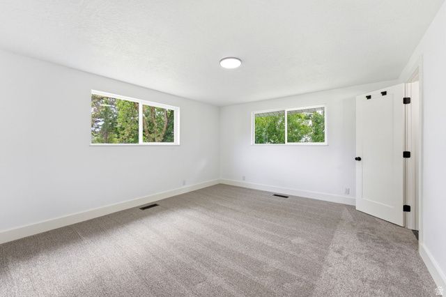 871 N BONITA WAY, Centerville, UT 84014