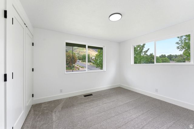 871 N BONITA WAY, Centerville, UT 84014
