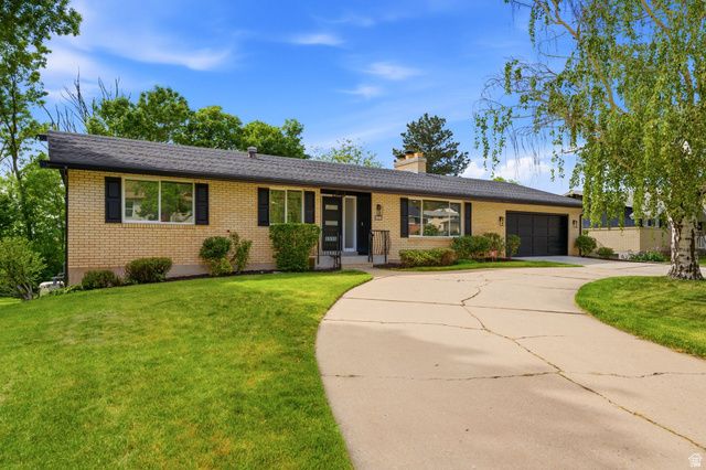 871 N BONITA WAY, Centerville, UT 84014