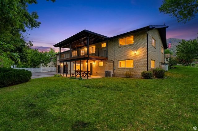 871 N BONITA WAY, Centerville, UT 84014