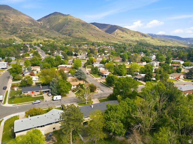 871 N BONITA WAY, Centerville, UT 84014