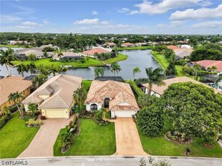 11163 Longshore WAY E, Naples, FL 34119