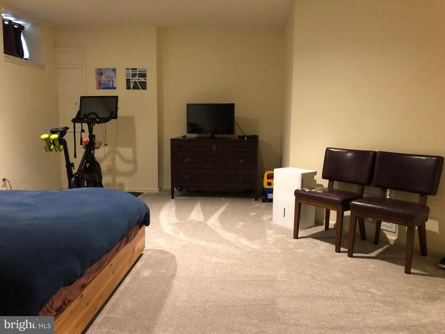 10926 BLOOMINGDALE DR, Rockville, MD 20852