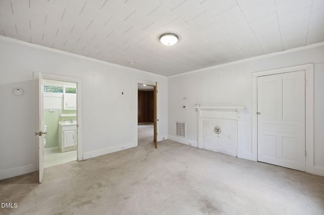 406 S Third Street, Mebane, NC 27302