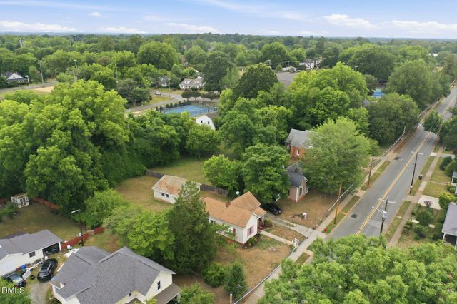 406 S Third Street, Mebane, NC 27302
