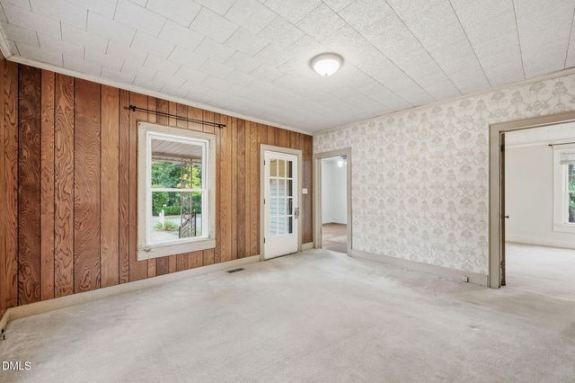 406 S Third Street, Mebane, NC 27302