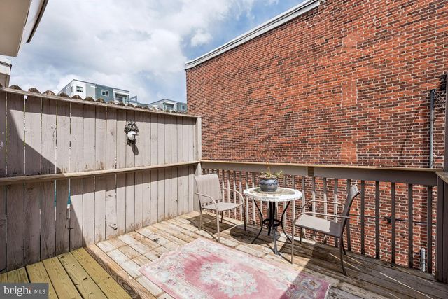 321 N 19TH ST, Philadelphia, PA 19103