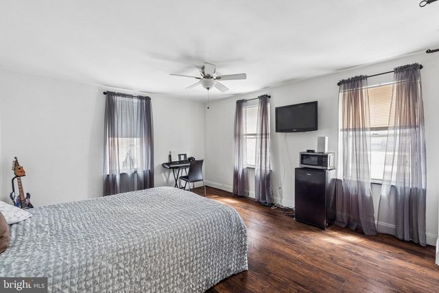 321 N 19TH ST, Philadelphia, PA 19103