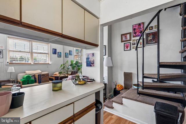 321 N 19TH ST, Philadelphia, PA 19103