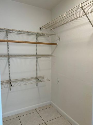 1095 SE 22nd Avenue 8, Pompano Beach, FL 33062