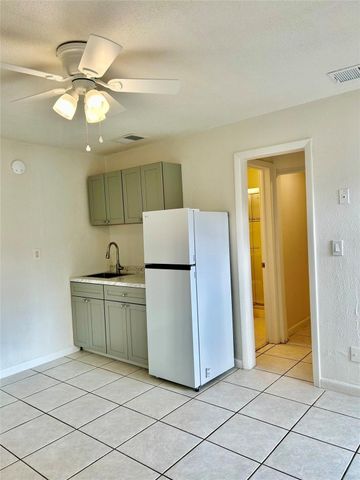 1095 SE 22nd Avenue 8, Pompano Beach, FL 33062