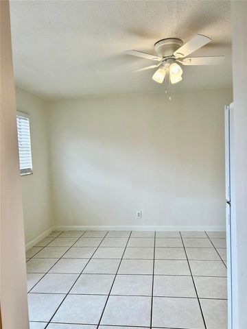 1095 SE 22nd Avenue 8, Pompano Beach, FL 33062