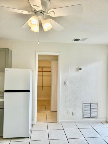 1095 SE 22nd Avenue 8, Pompano Beach, FL 33062