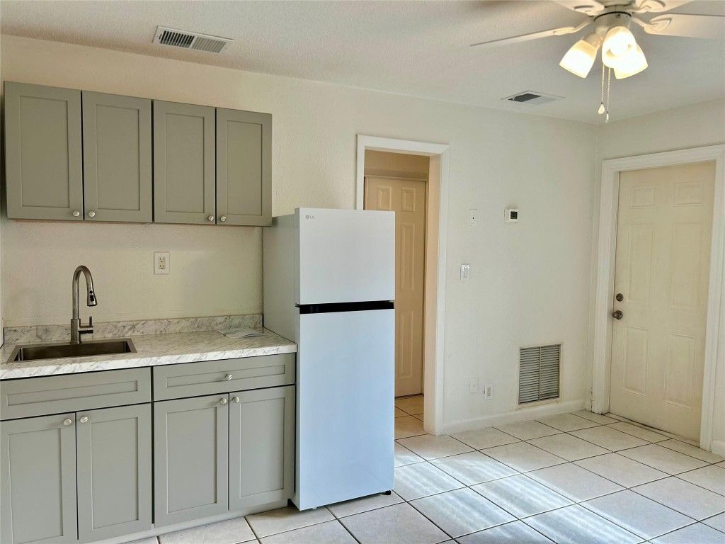 1095 SE 22nd Avenue 8, Pompano Beach, FL 33062