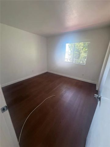 1755 Sherman 205, Long Beach, CA 90804