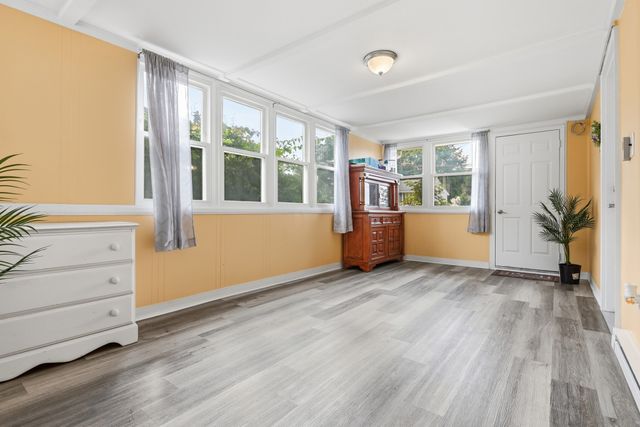 4 Monroe St, Lawrence, MA 01843