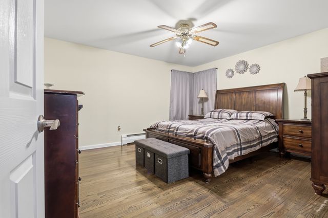 4 Monroe St, Lawrence, MA 01843