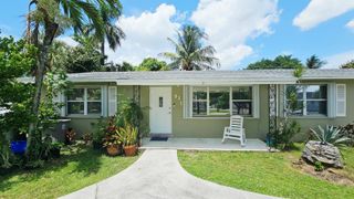 911 Burch Drive, West Palm Beach, FL 33415