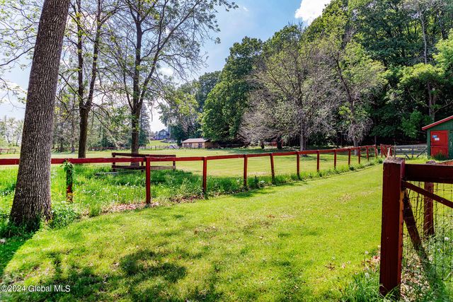 62 Kaydeross Park Road, Saratoga Springs, NY 12866