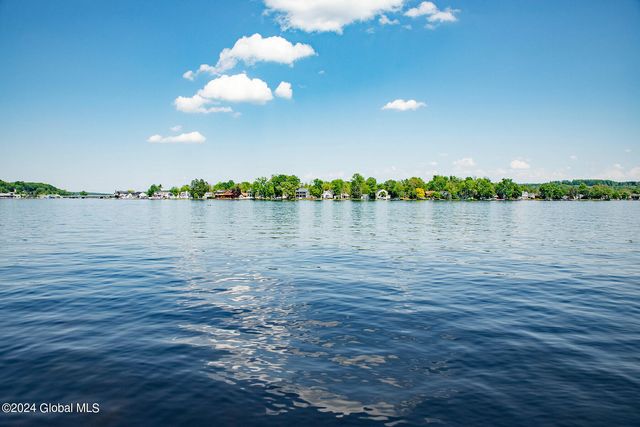 62 Kaydeross Park Road, Saratoga Springs, NY 12866