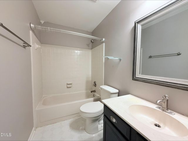 100 Drywood Place, Cary, NC 27513