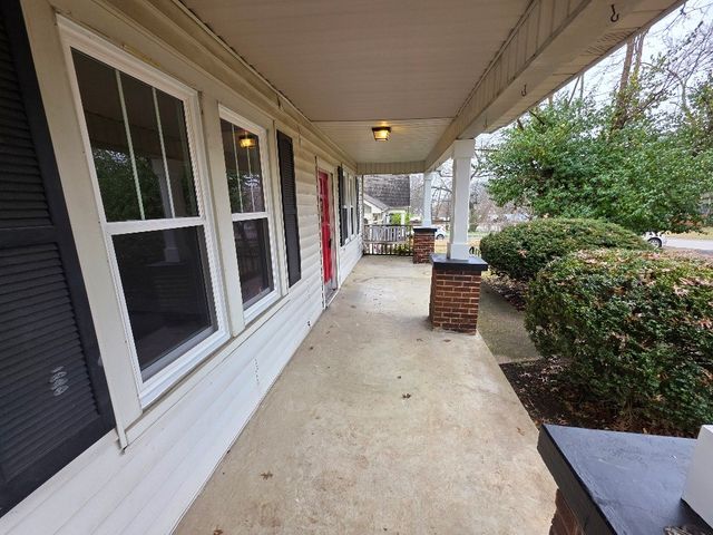 933 Curdwood Blvd, Nashville, TN 37216